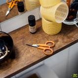 Fiskars Nůžky na nehty se zahnutými čepelemi, 10 cm 1075058