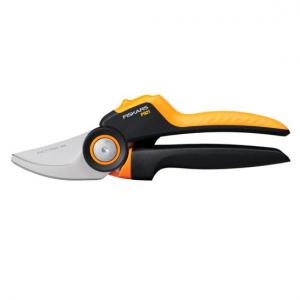 FISKARS dvoučepelové zahradní nůžky M PowerGear X-series (P921) 1057173