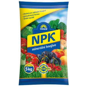 Npk minerální hnojivo 11-7-7